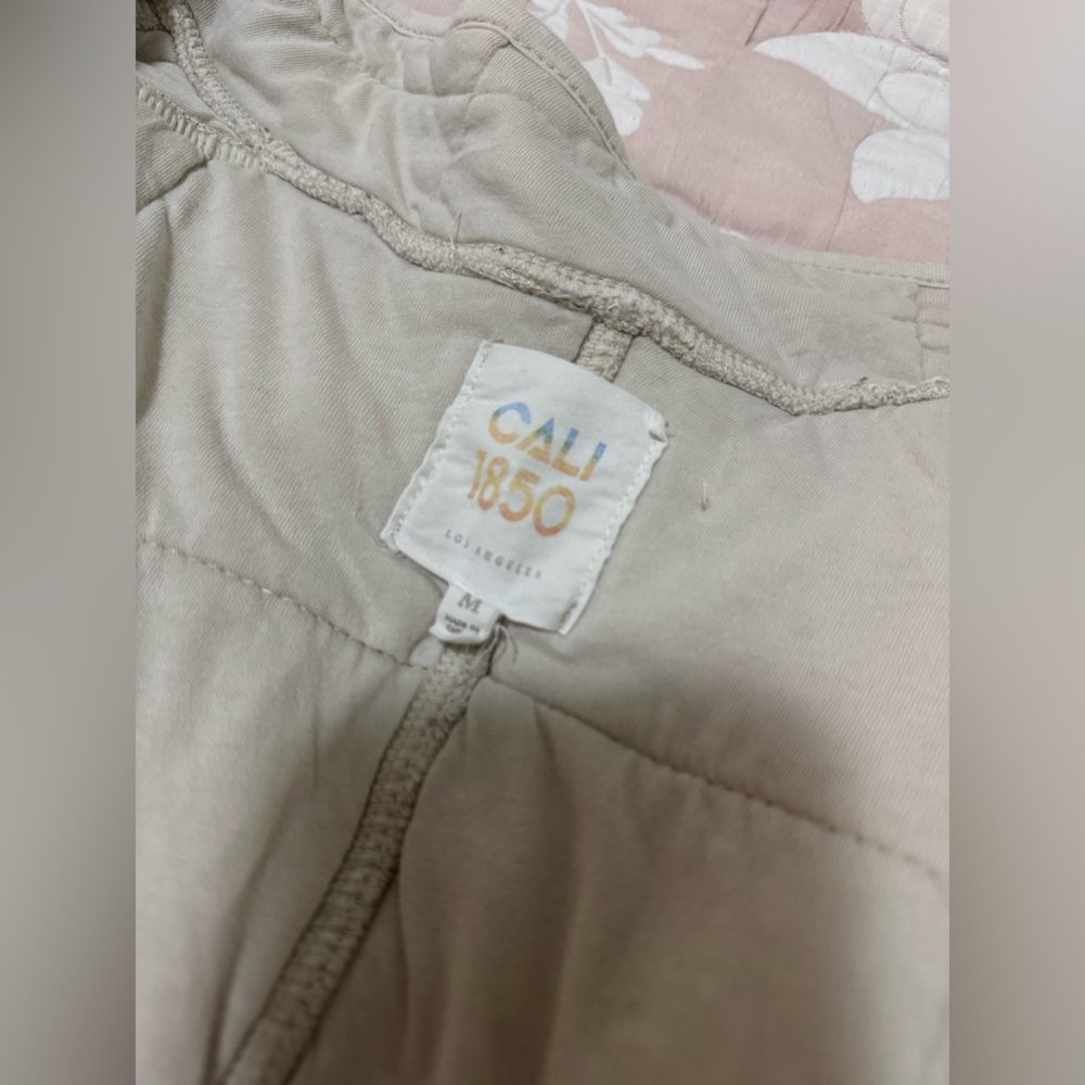 Cotton Beige Quilted Jacket - Picture 5 of 7